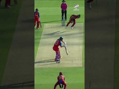 Hit for two fours, Chinelle Henry roars in delight after removing Amy Jones 🔥 #T20WorldCup
