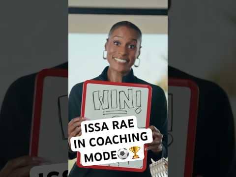 Issa Rae shifts into coach mode for MLS Cup!🏆