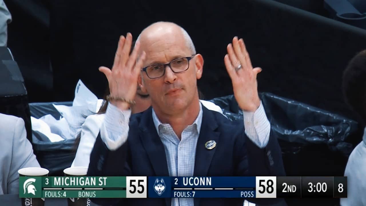 TIGHT UConn-Michigan State finish in March Madness Sweet 16