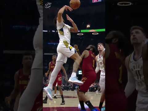 Playing Uno and droppin' +4's. #jamesharden #cavs #nba