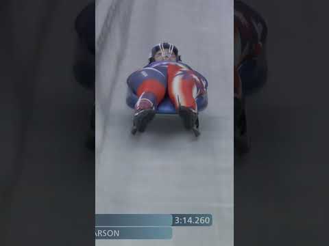ASHLEY FARQUHARSON IS A LUGE BRONZE MEDALIST 🥉👏