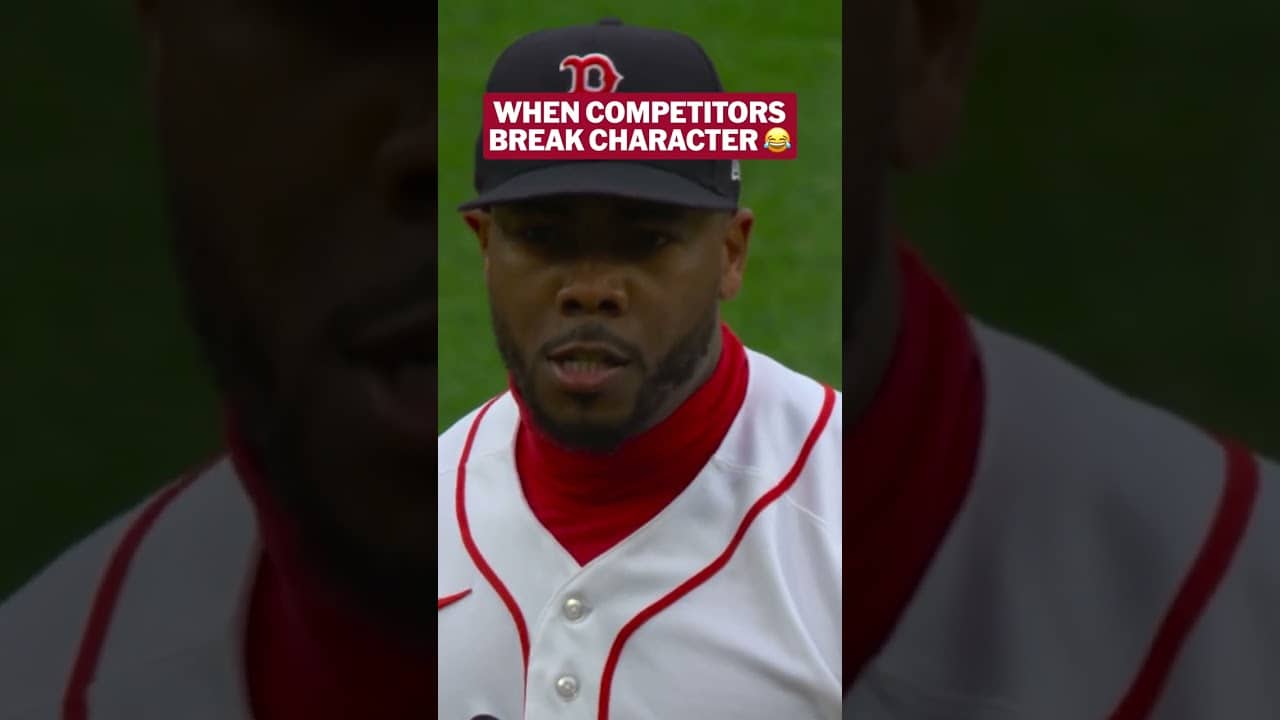 Aroldis Chapman wins the battle against Yordan Alvarez…and has some fun with it 😂
