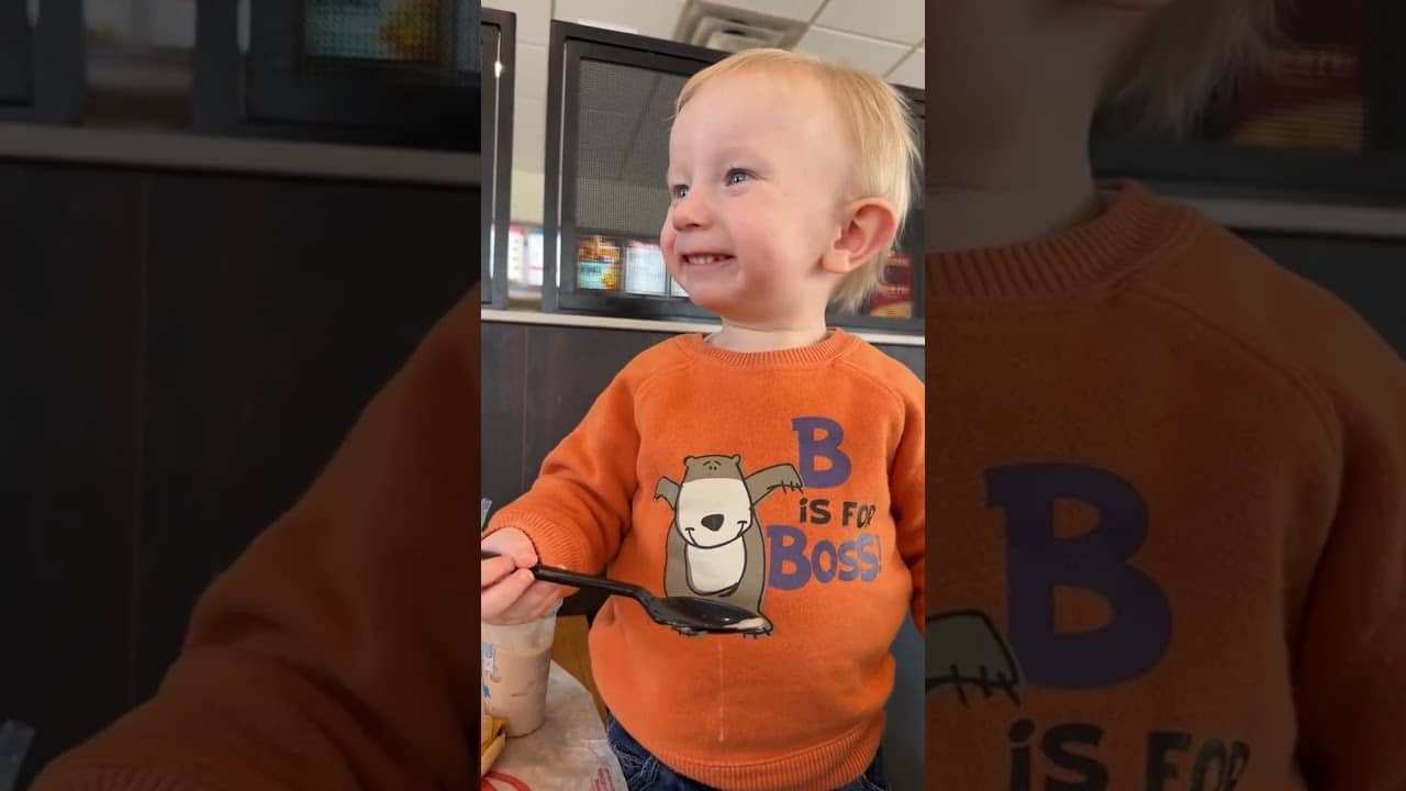Take a bite of your frosty 👹 #fastesttoddleralive #frosty
