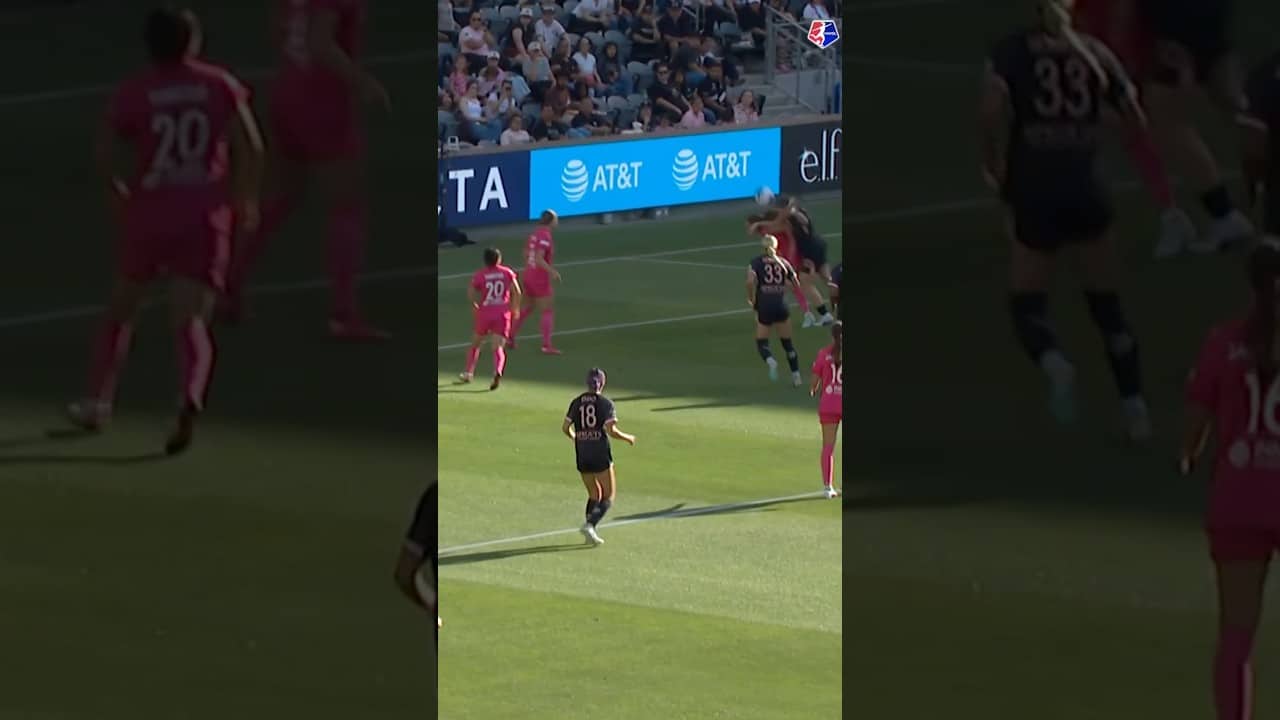 Maiara Niehues with the picture perfect header 🎯