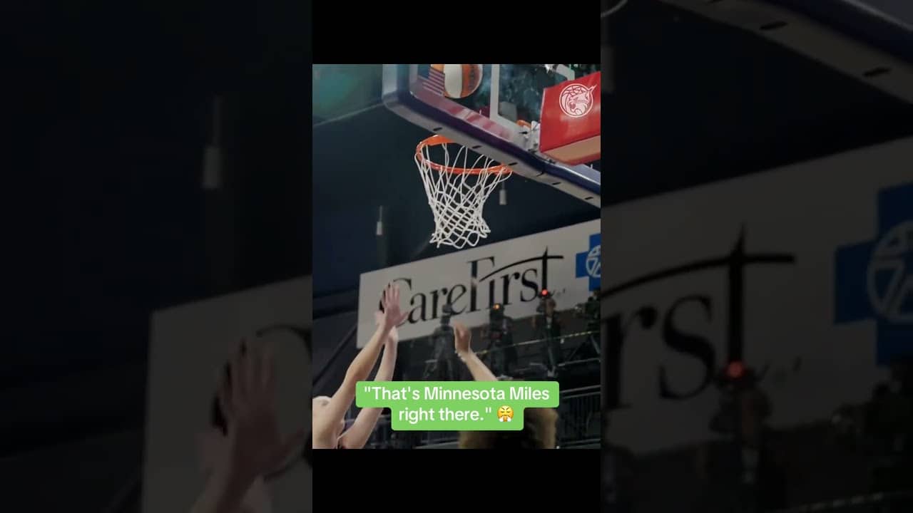 Olivia Miles' first WNBA preseason bucket 🪣 (via @MinnesotaLynx/TT)