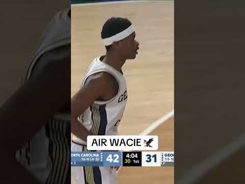 Kowacie Reeves soaring in for the flush 😱 #georgiatech #stingem #collegebasketball #accbasketball