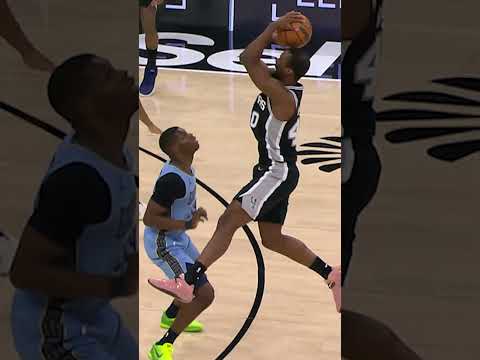 HOW HB!?!? #spurs #nba #harrisonbarnes