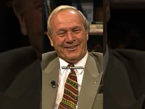 Bob Hope gives Arnold Palmer a call ☎️