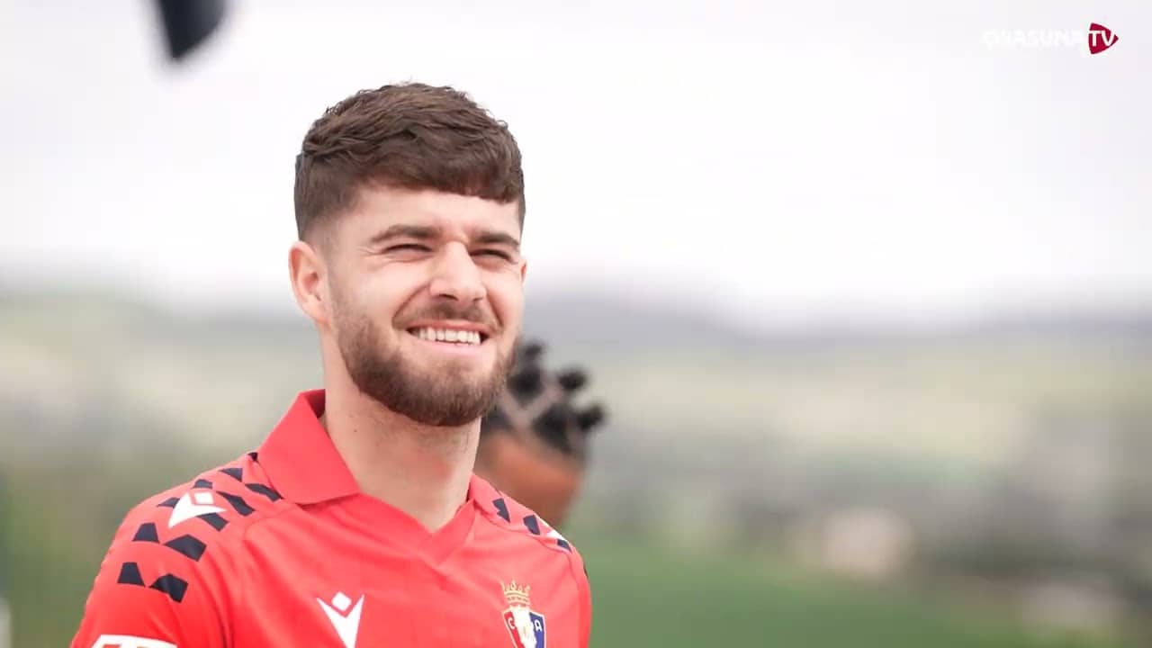 Osasuna - El Cerco de Artajona | Póster de la temporada 2025/26 | Club Atlético Osasuna