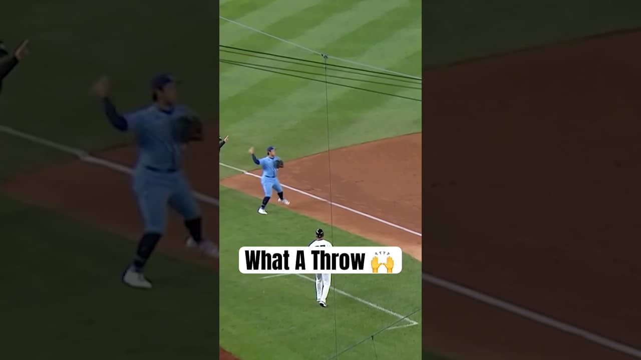 Kazuma Okamoto makes a fantastic throw from third to get the out 👏 #MLB #BlueJays