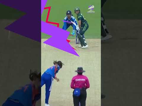 Big hitting specialists star in @budweiserindia Smooth Sixes 👊#T20WorldCup