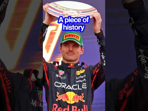 👔 Own Verstappen’s 2025 overalls from UNREAL season