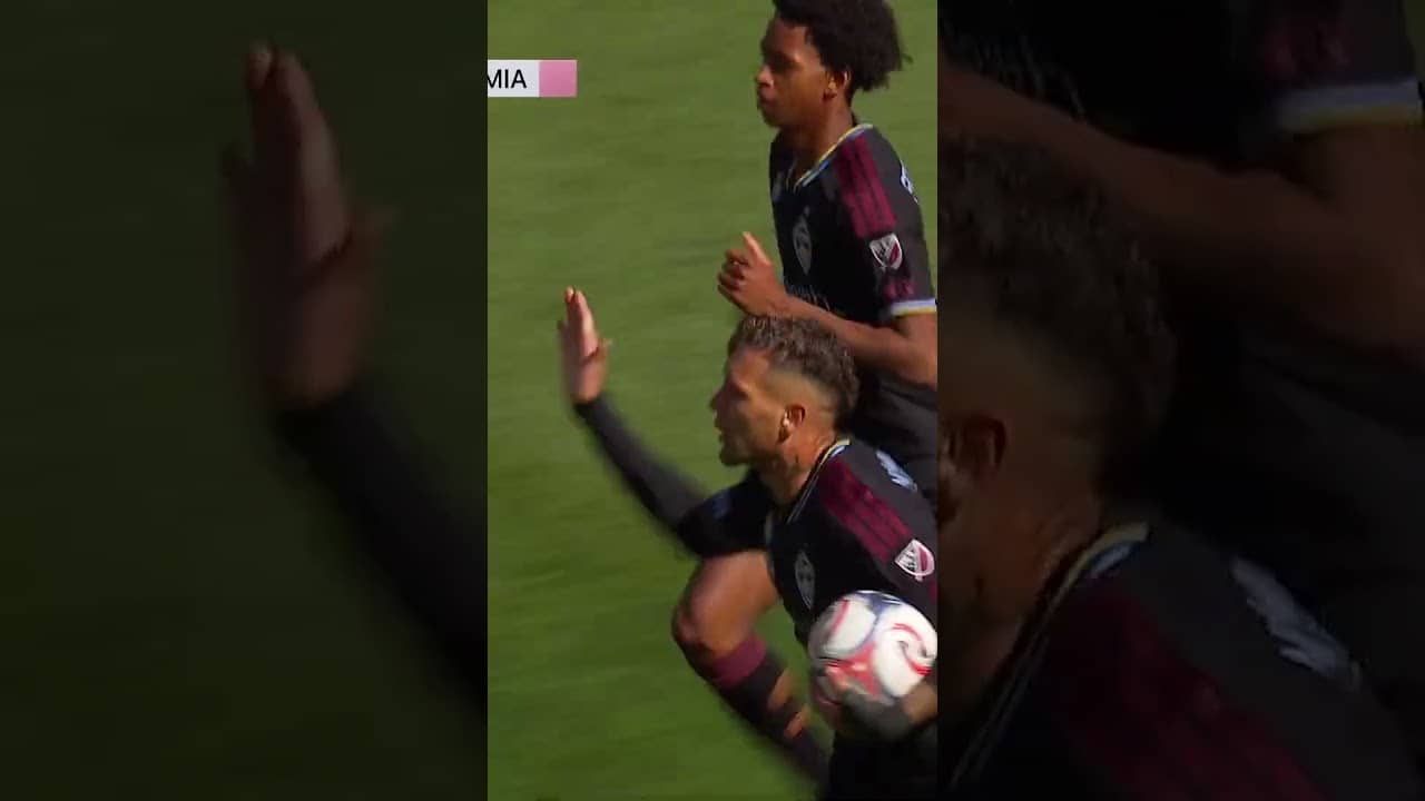 😮‍💨🔥 RAFA PULLS ONE BACK IN STYLE