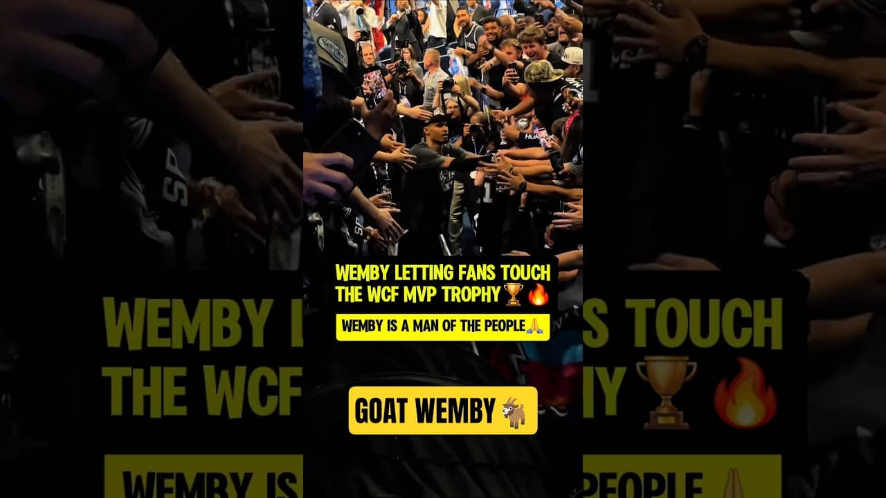Wemby making sure fans are involved🐐