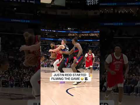 New Orleans Saints player Justin Reid gave the cameraman an assist on the baseline 😂