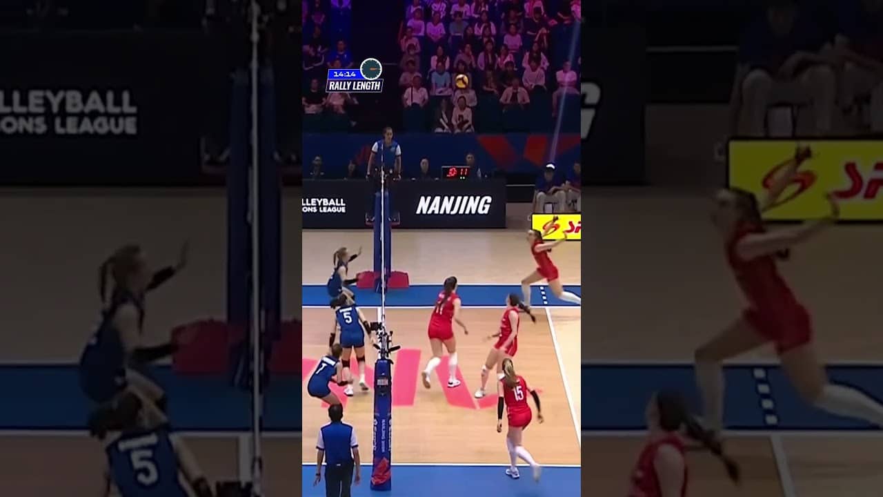 Thailand 🇹🇭 under pressure from serbia 😳 #vnl26 #volleyballworld #thailand
