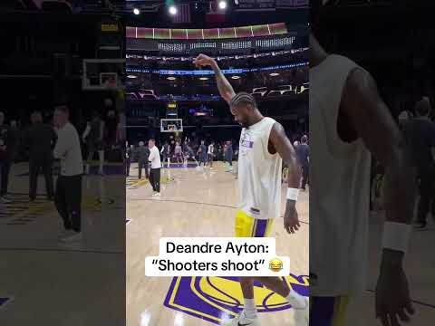 Deandre Ayton was feeling it 😂