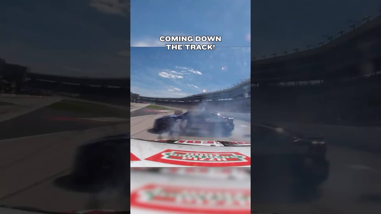 Joey Logano narrowly missed a huge collision 😮‍💨
