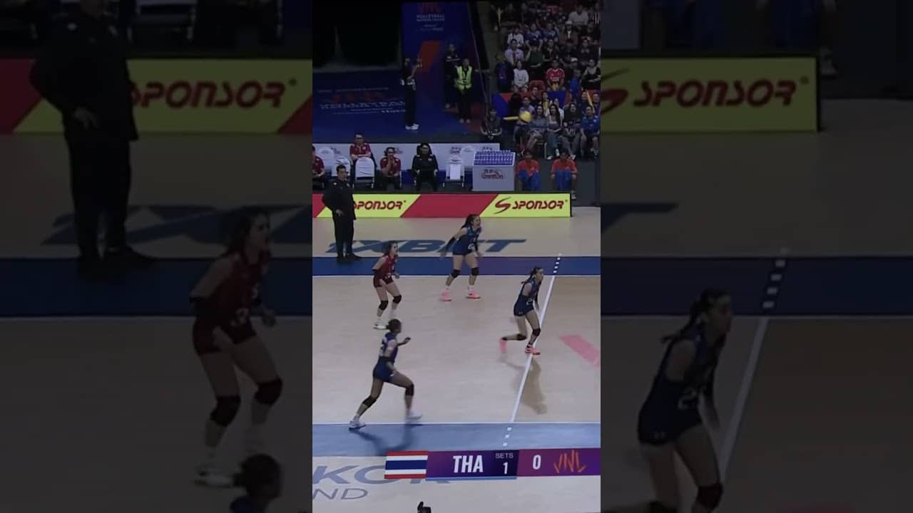 Volume up for this rally! 🔊👆 #volleyball #thailand #bulgaria #VNL26 #rally