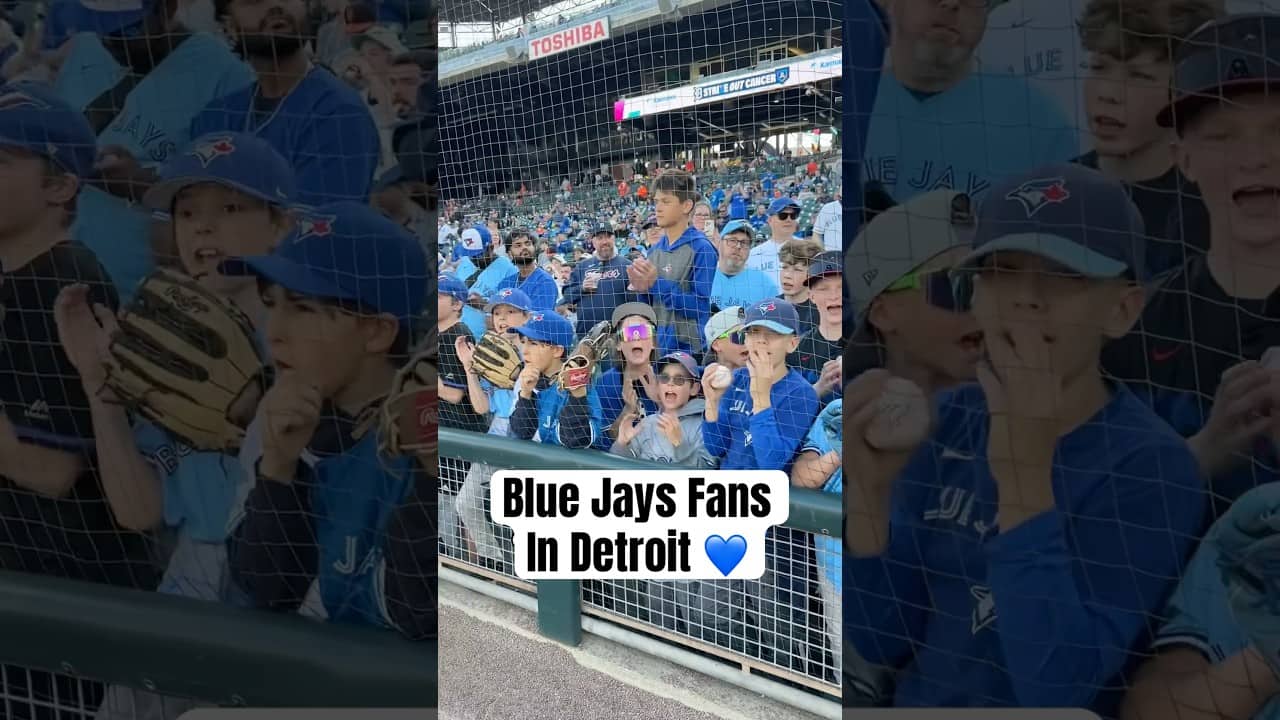 The best fans in baseball 😁 #Toronto #BlueJays #MLB