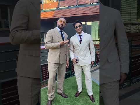 Yuvraj Singh and Abhishek Sharma at SW19 🤩