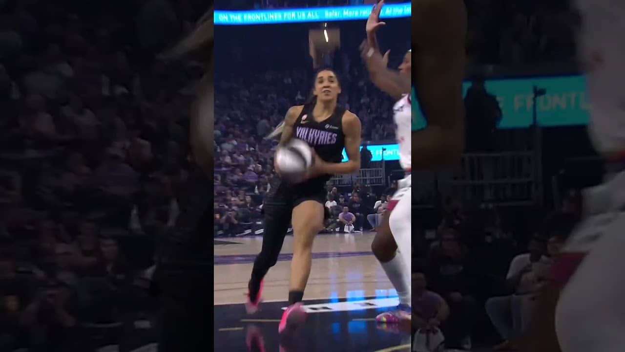 @WNBA looks like we have another Superman sighting in Ballhalla 👀