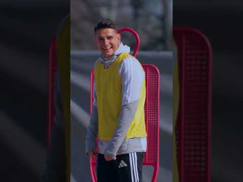 When the Captain speaks, we 𝑨𝑳𝑳 listen 😏🎤 #micdup #soccerplayer #behindthescenes #bts #allaccess