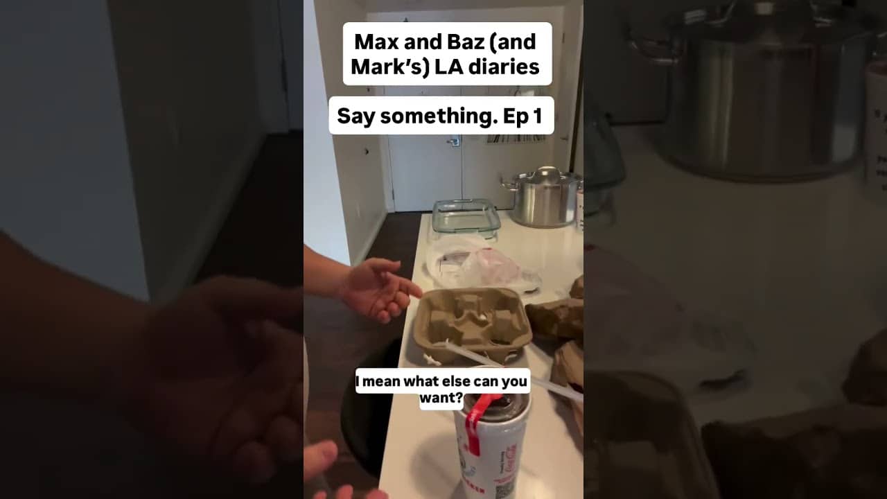 Barry and Mark Langdon try Gus's Chicken | Max and Barry's World Cup Diaries episode 26