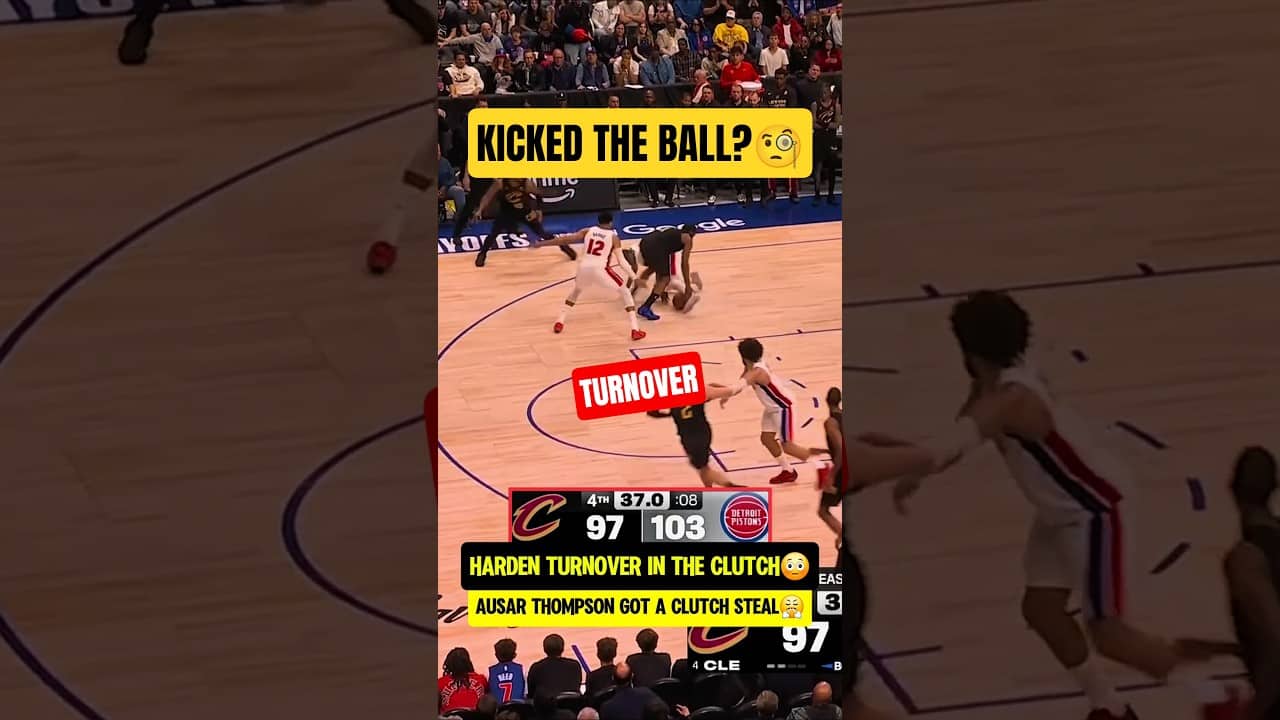 CLUTCH STEAL or a KICKED BALL?🧐