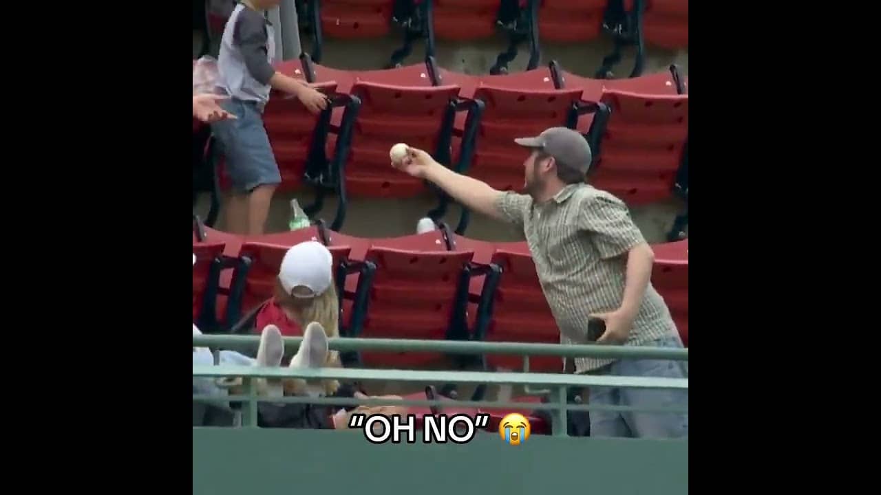 Dad had his hands full 😅