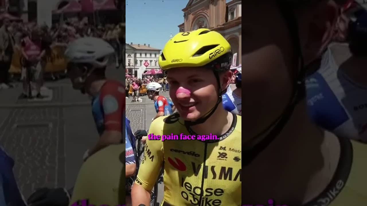 Tim Rex was a little dino-sore after Stage 14 at the Giro d’Italia 🦖🤣