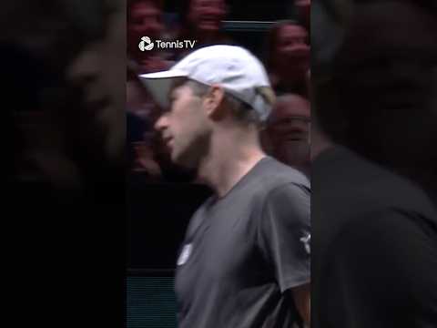 Botic van de Zandschulp from downtown Rotterdam! 🤯