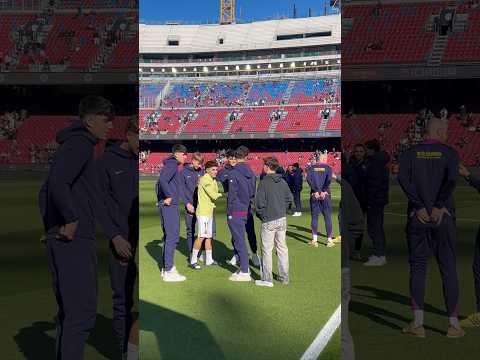 Pablo Torre y Jan Virgili con sus compañeros del FC Barcelona 🤝