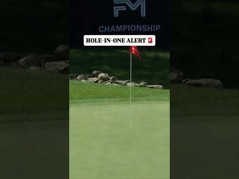 Jutanugarn is PERFECT on 16 🎯