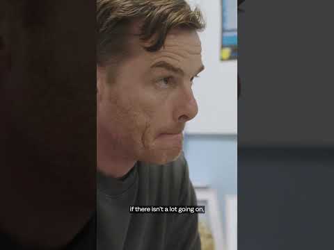 Inside Scott Parker's press conference prep 🎙️ #BurnleyFC #football #PremierLeague