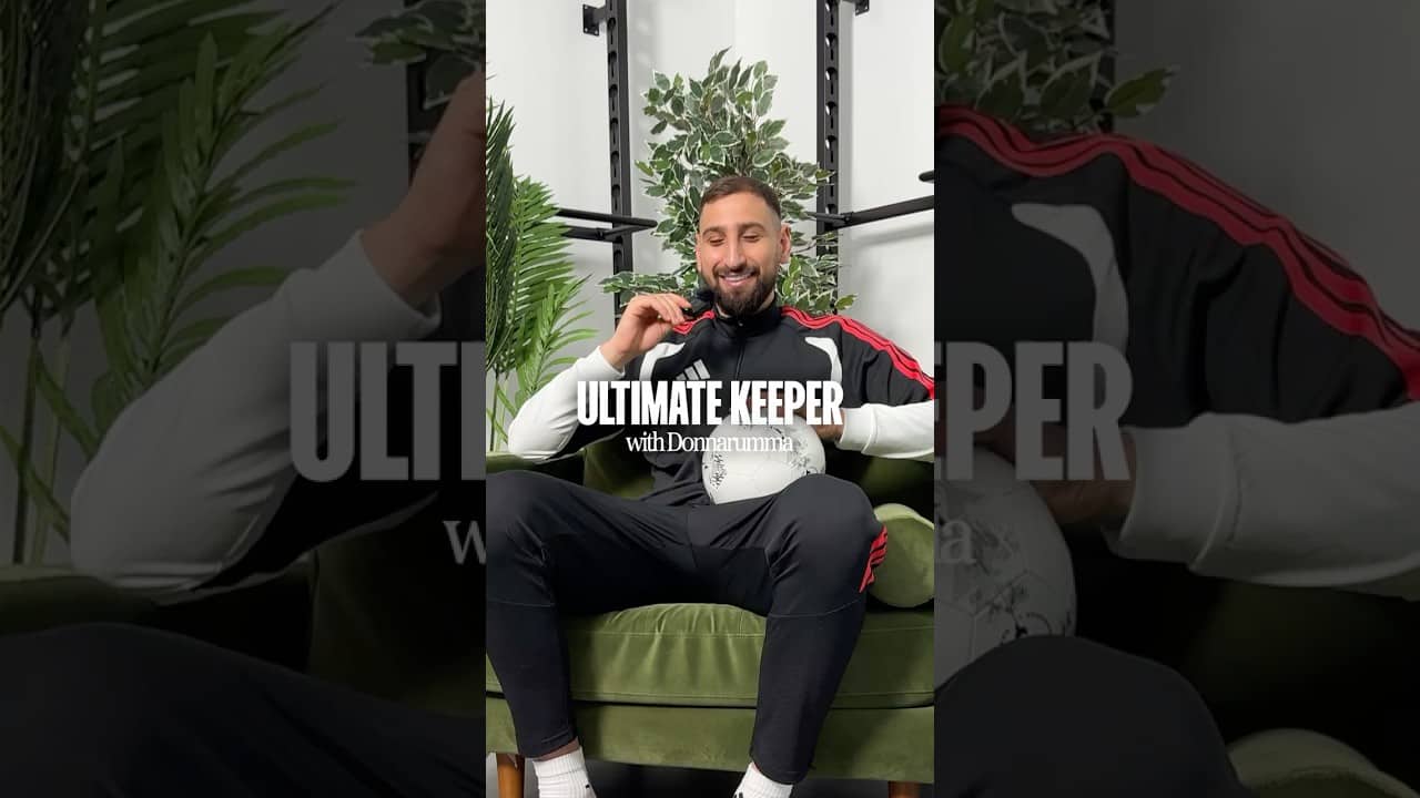Donnarumma builds his ULTIMATE keeper 🧤 #footballshorts #mancity #shorts