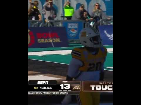 Western Michigan scored 27 unanswered points in the first quarter of the Myrtle Beach Bowl 😳