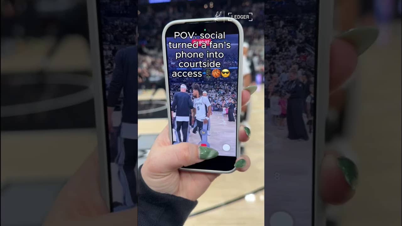gettin' all the footage for our fam! 📱 #spurs #NBA