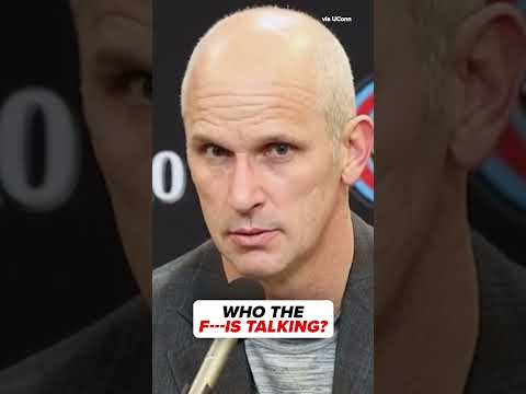 Took Dan Hurley a minute 😂 #collegebasketball #uconnbasketball #danhurley
