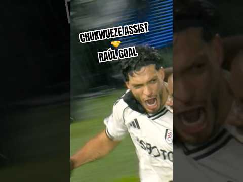 Raúl WINS it late on! 🇲🇽🔥