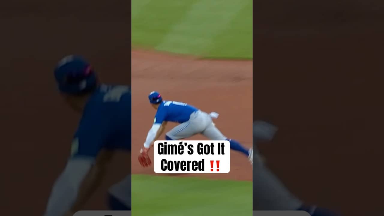 Andrés Giménez is doing it all 👏 #MLB #BlueJays