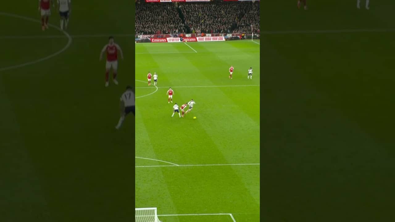 VITAL HINCAPIE HEADER BEFORE EZE SCORES!