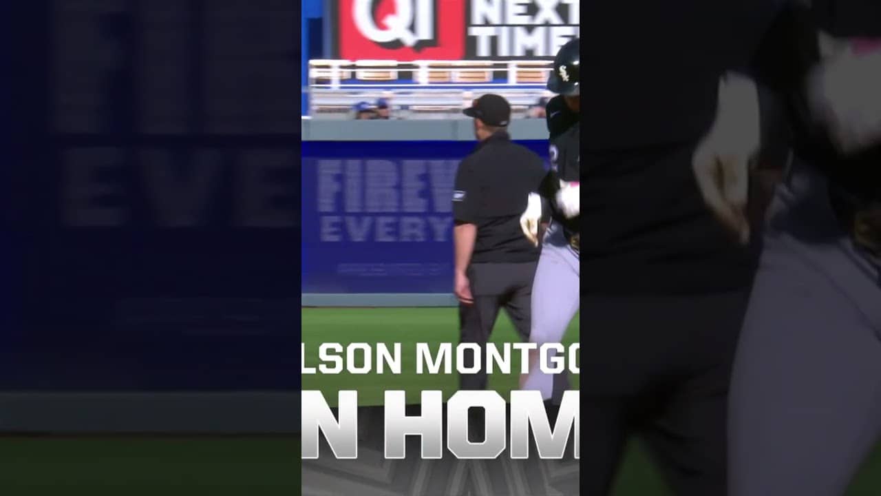 Stay fair. It will! #homerun #mlb #colsonmontgomery