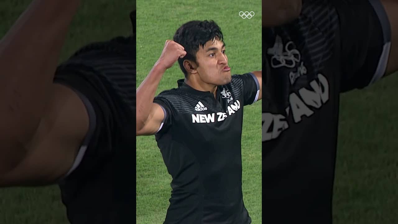 Feel the #Rio2016 energy with New Zealand men's team ceremonial Haka. #Olympics