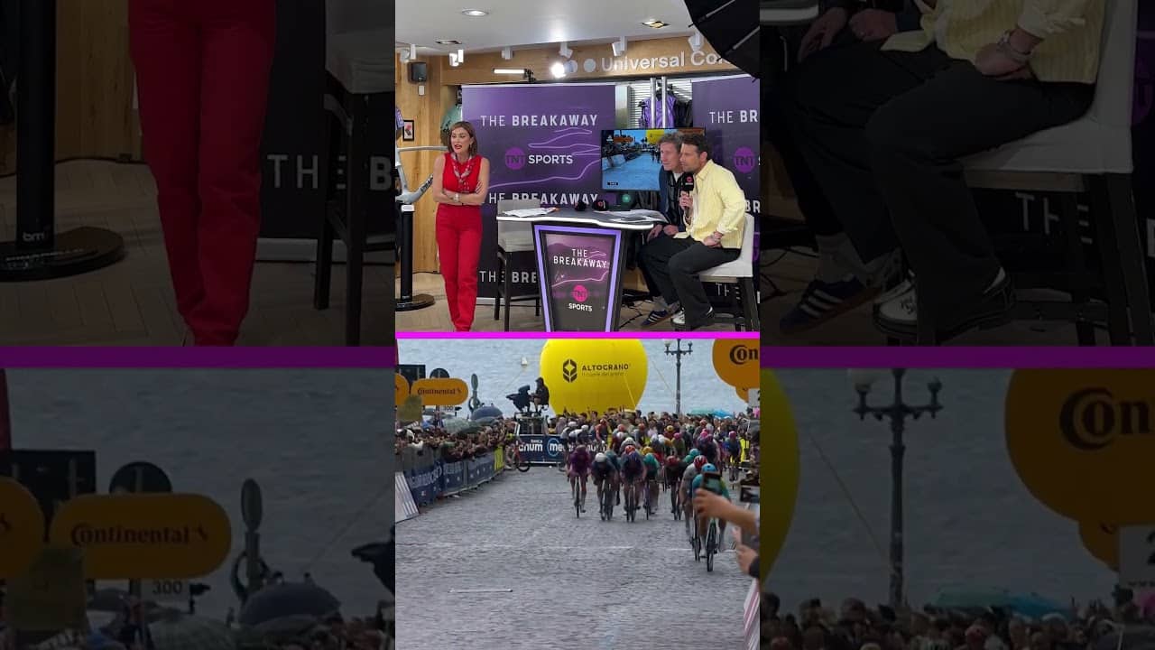 All the emotions during the dramatic stage finish from The Breakaway Live show 😱 #cycling #giro