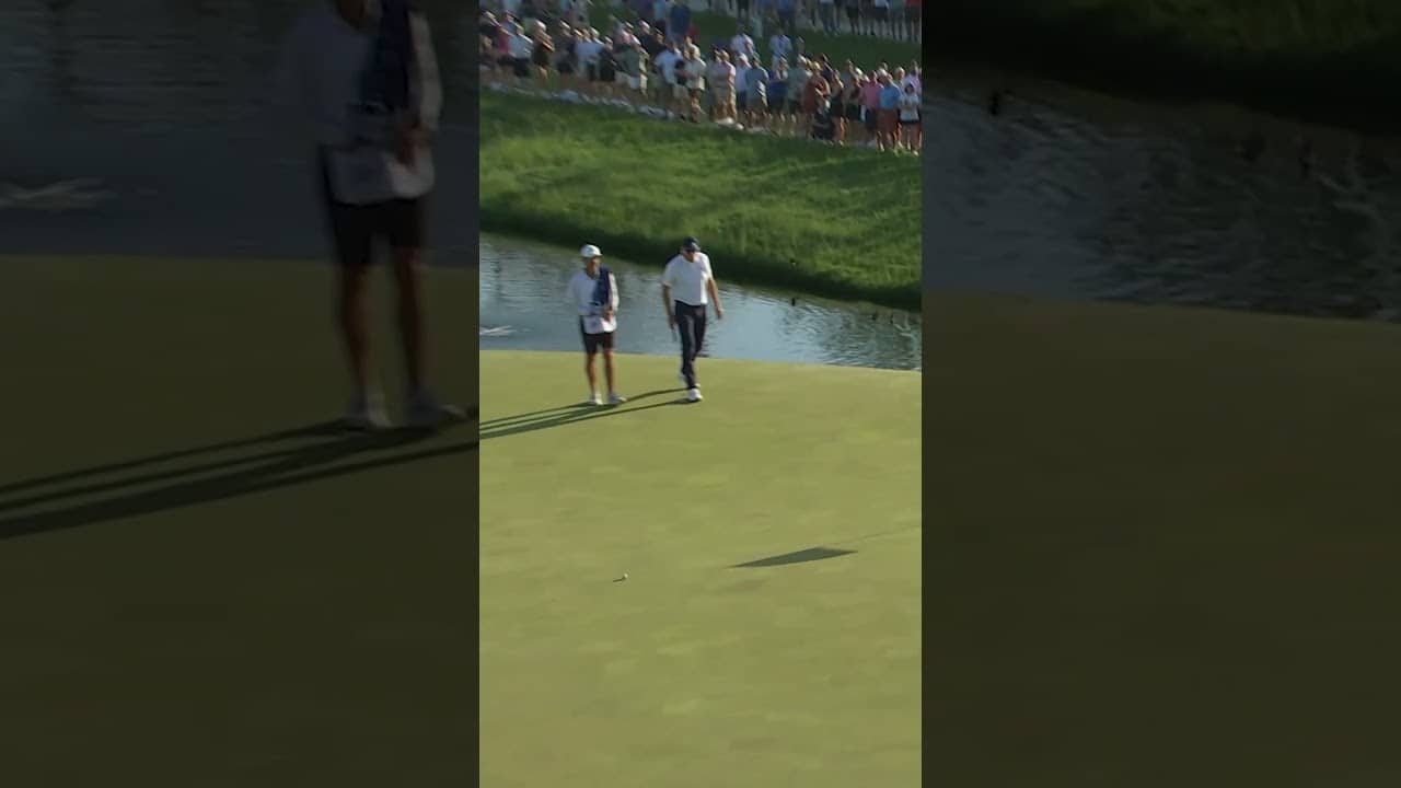 INCREDIBLE major-winning putt! 🤩