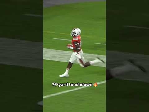 He stayed strong on his feet 👏 #miamihurricanes #accfootball #collegefootball