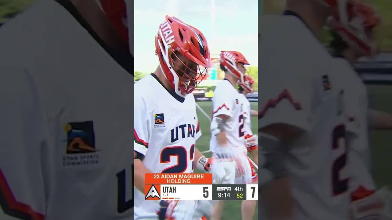 This crowbar was called a penalty. What do you think? 🤔