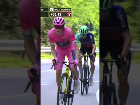 Jonas Vingegaard is putting on a show on this final mountain stage at the Giro ⚡️