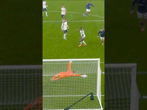 Vicario has been nominated for Premier League Save of the Month! 🧤